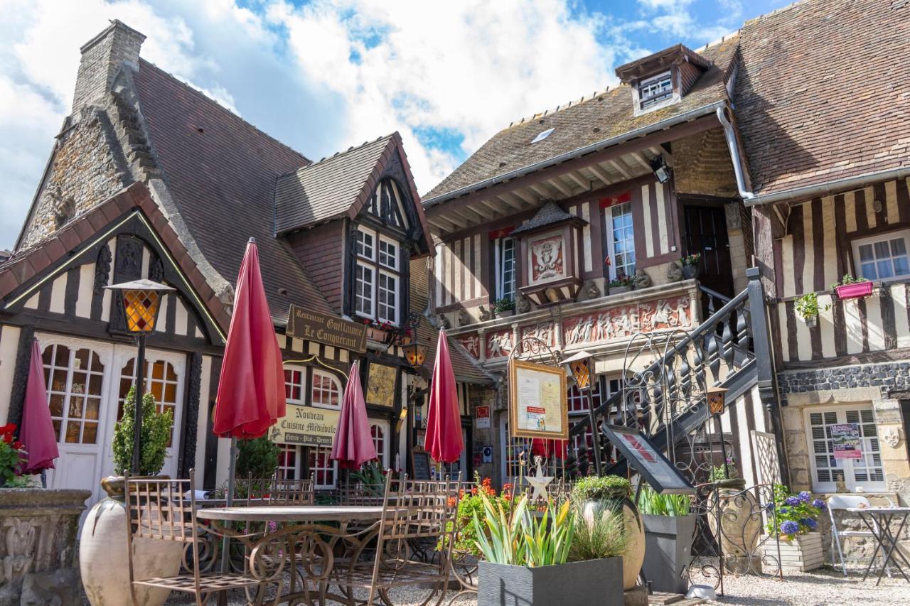 Duplex 2 Pieces Port Cabourg - 2 A 4 Personnes - Terrasse - Vue Port - Exclusif Book Ing Apartamento