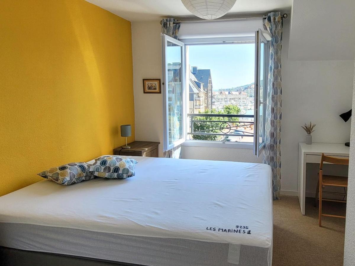 Apartment Duplex 2 Pieces Port Cabourg - 2 A 4 Personnes - Terrasse - Vue Port - Exclusif Book Ing