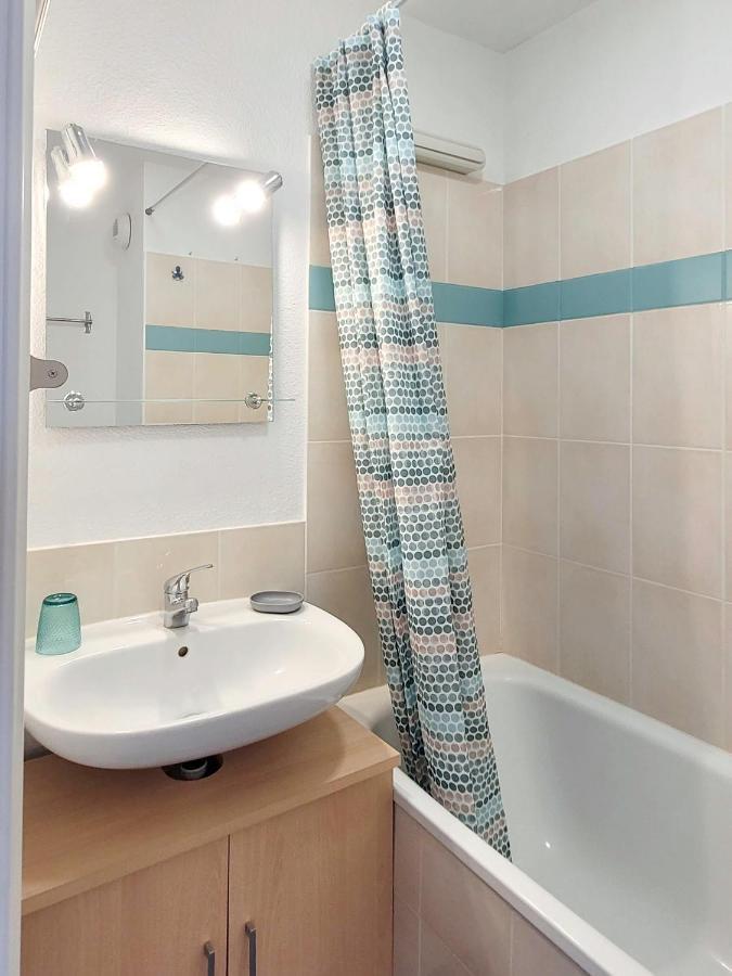 Duplex 2 Pieces Port Cabourg - 2 A 4 Personnes - Terrasse - Vue Port - Exclusif Book Ing Apartment